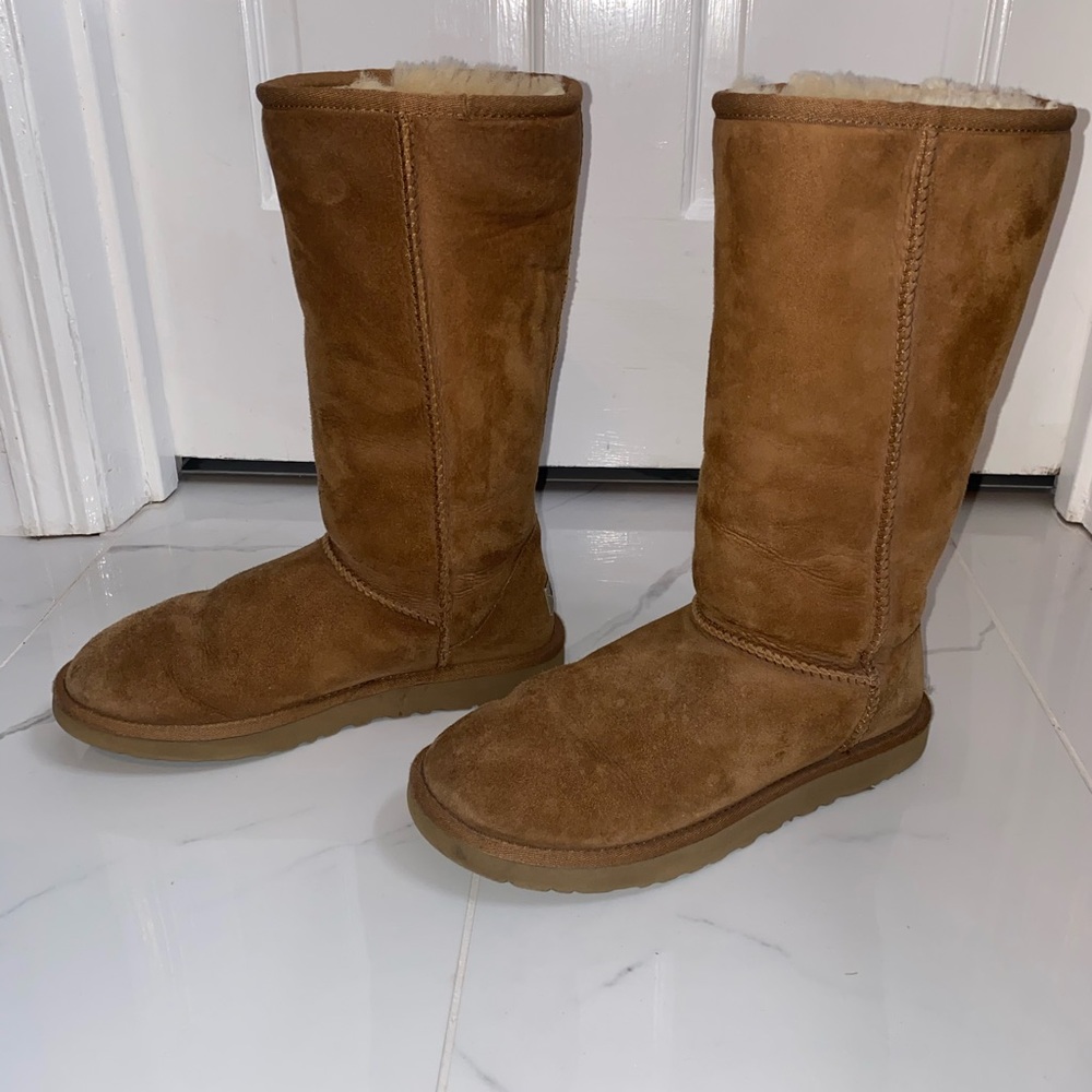 UGG Tall Boots - Picture 3 of 9
